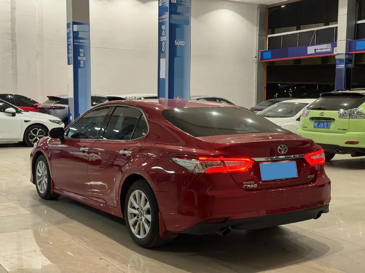 2018 Toyota Camry 2.0L 169HP L4 6AT,autocango,china used car exporter,china ev exporter,chinese used car exporter,chinese used ev exporter