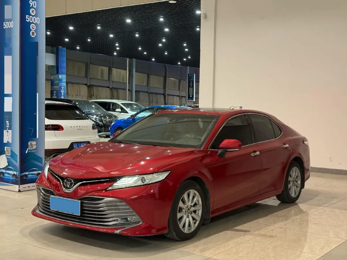 2018 Toyota Camry 2.0L 169HP L4 6AT,autocango,china used car exporter,china ev exporter,chinese used car exporter,chinese used ev exporter