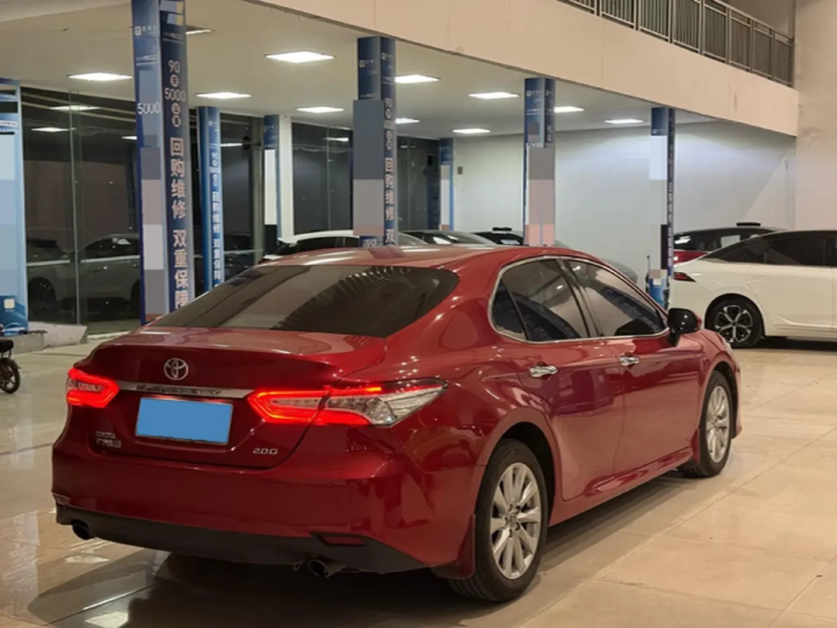 2018 Toyota Camry 2.0L 169HP L4 6AT,autocango,china used car exporter,china ev exporter,chinese used car exporter,chinese used ev exporter