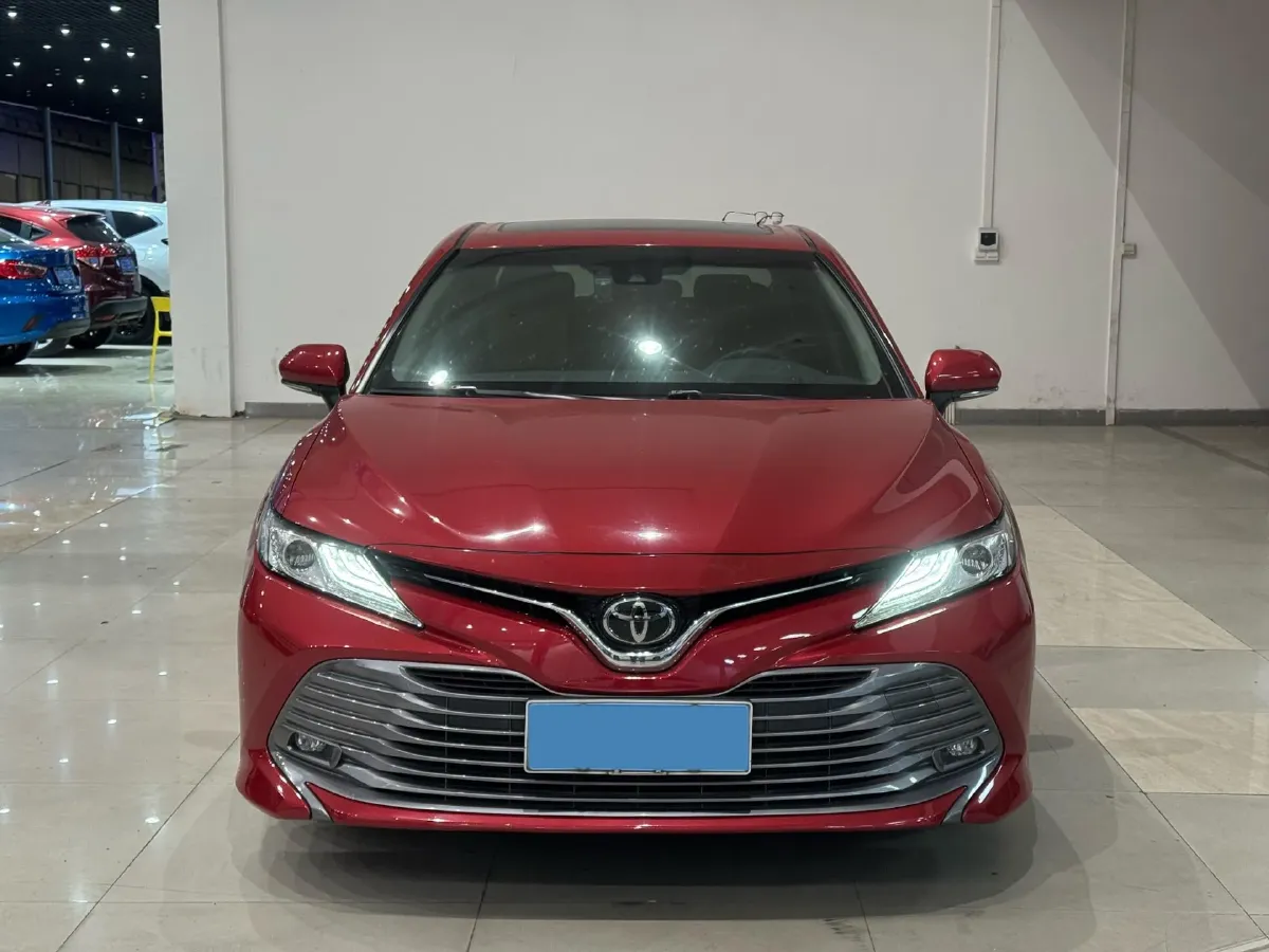 2018 Toyota Camry 2.0L 169HP L4 6AT,autocango,china used car exporter,china ev exporter,chinese used car exporter,chinese used ev exporter