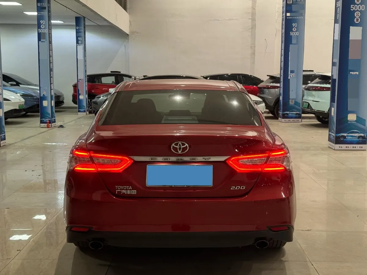 2018 Toyota Camry 2.0L 169HP L4 6AT,autocango,china used car exporter,china ev exporter,chinese used car exporter,chinese used ev exporter