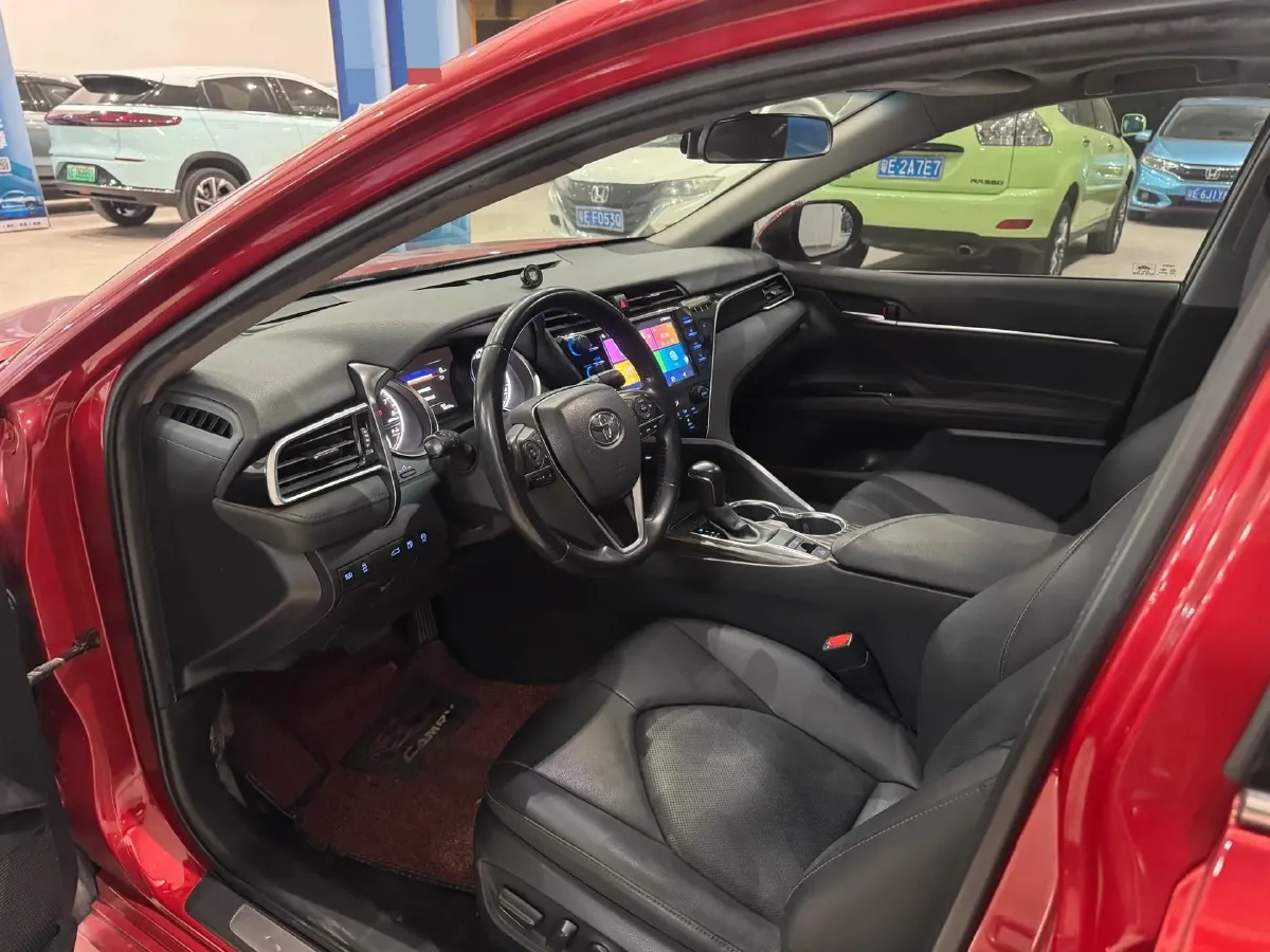 2018 Toyota Camry 2.0L 169HP L4 6AT,autocango,china used car exporter,china ev exporter,chinese used car exporter,chinese used ev exporter