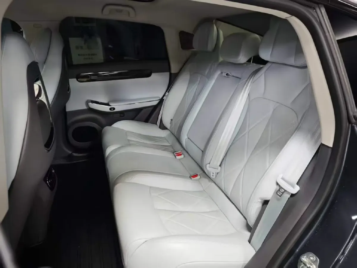 2024 Leapmotor C01 BEV 62.8KWH,autocango,china used car exporter,china ev exporter,chinese used car exporter,chinese used ev exporter