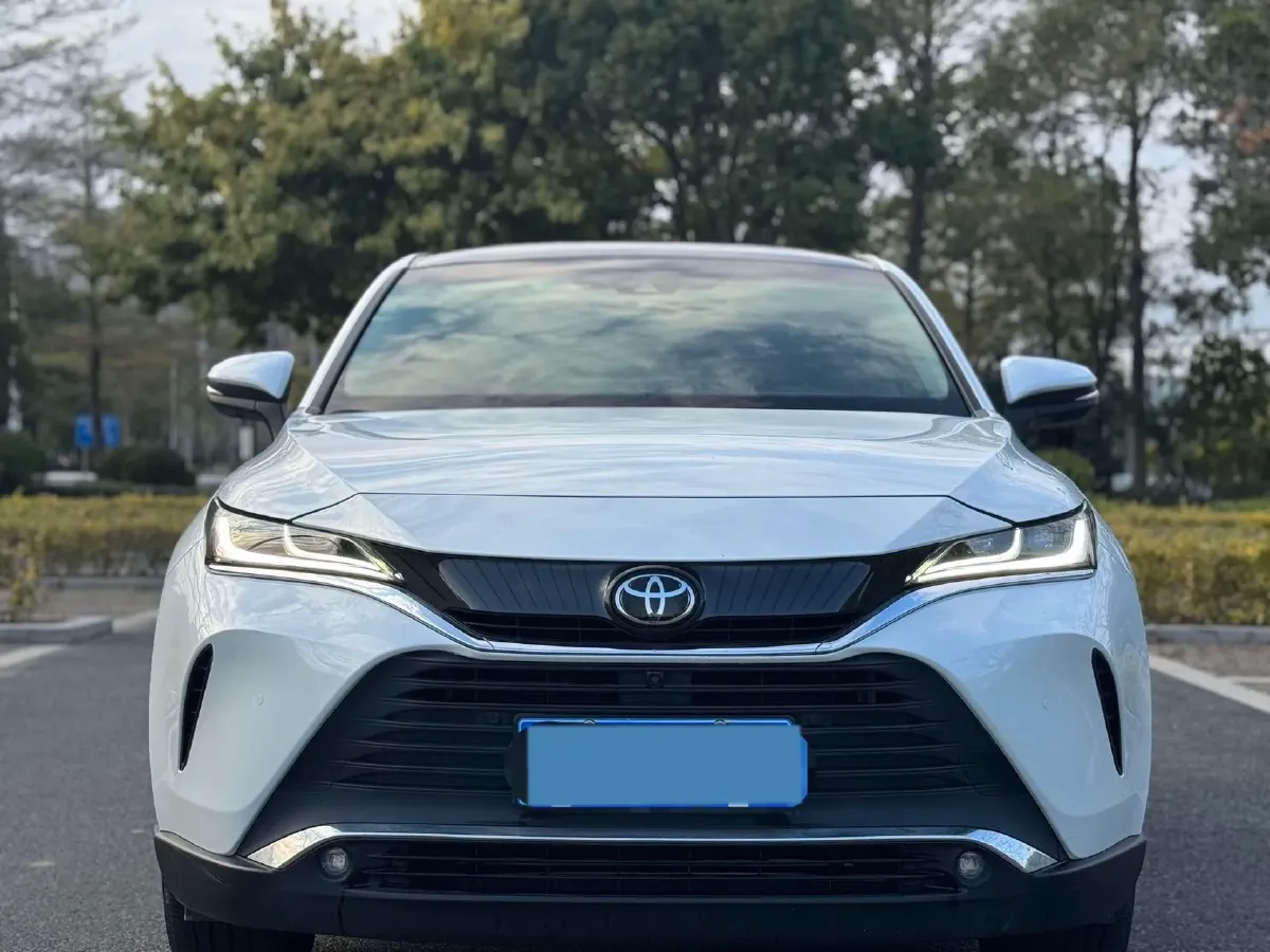 2022 Toyota Harrier 2.0L 171HP L4 CVT,autocango,china used car exporter,china ev exporter,chinese used car exporter,chinese used ev exporter