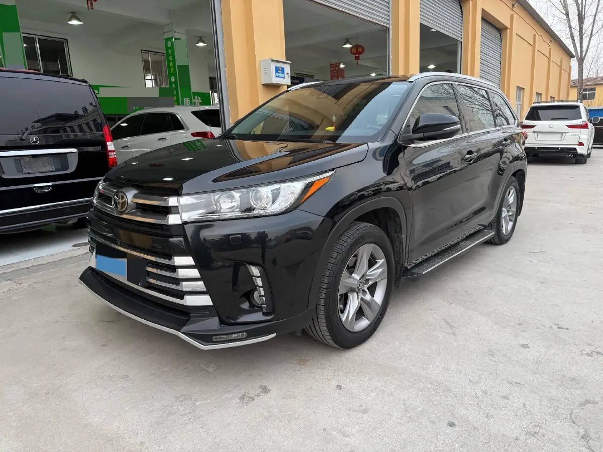 2018 Toyota Highlander 2.0T 220HP L4 6AT,autocango,china used car exporter,china ev exporter,chinese used car exporter,chinese used ev exporter
