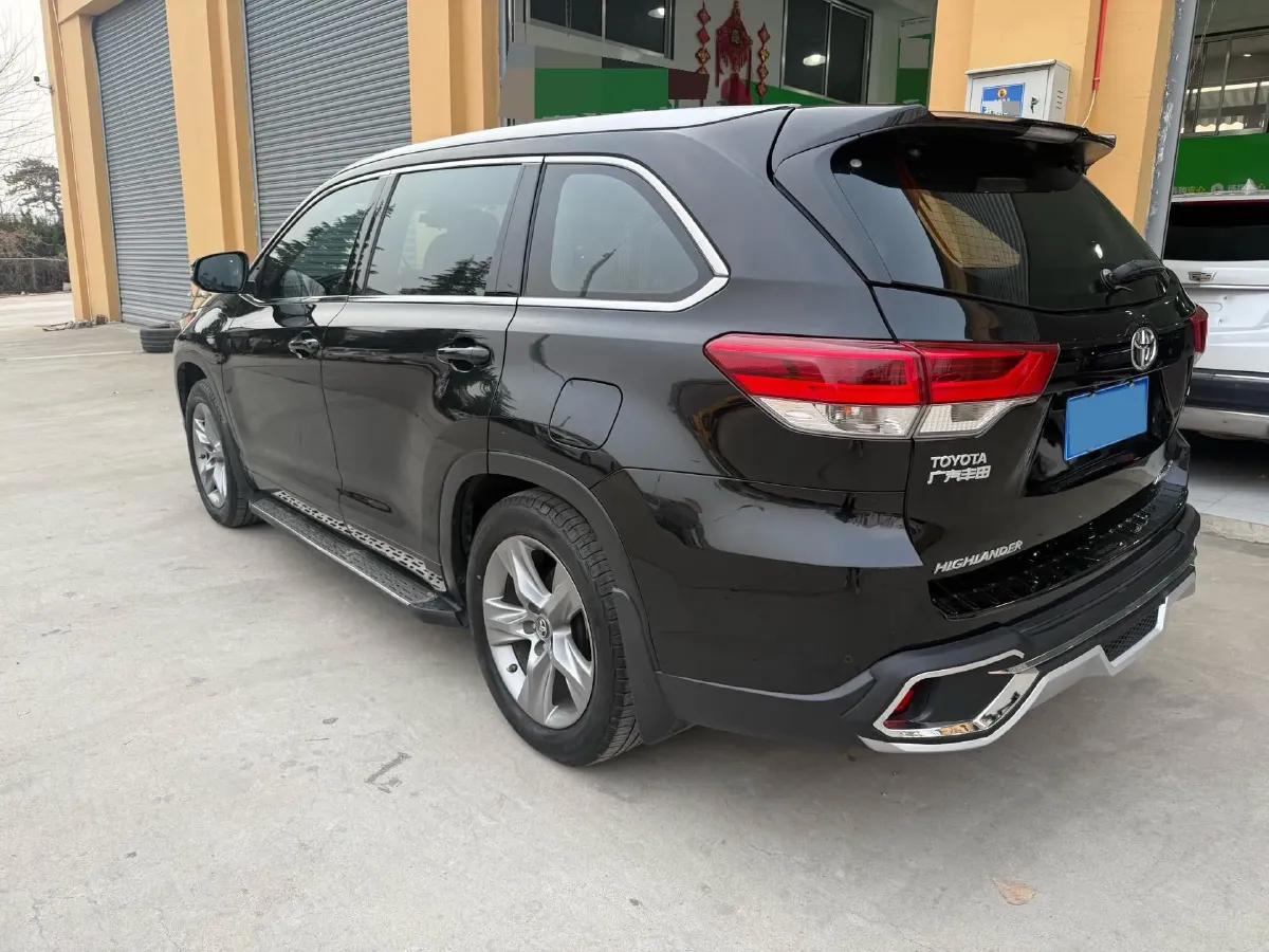 2018 Toyota Highlander 2.0T 220HP L4 6AT,autocango,china used car exporter,china ev exporter,chinese used car exporter,chinese used ev exporter