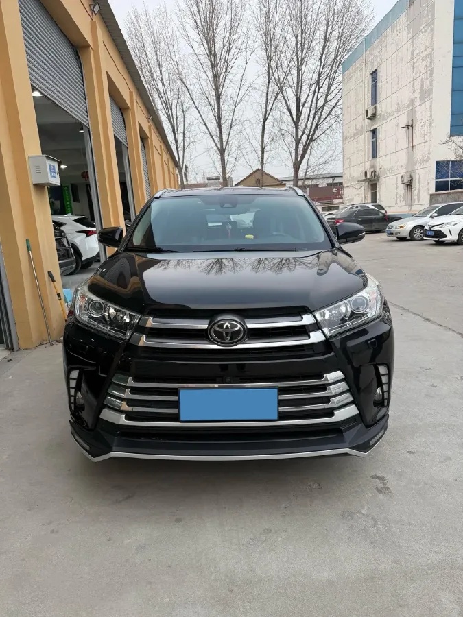 2018 Toyota Highlander 2.0T 220HP L4 6AT,autocango,china used car exporter,china ev exporter,chinese used car exporter,chinese used ev exporter