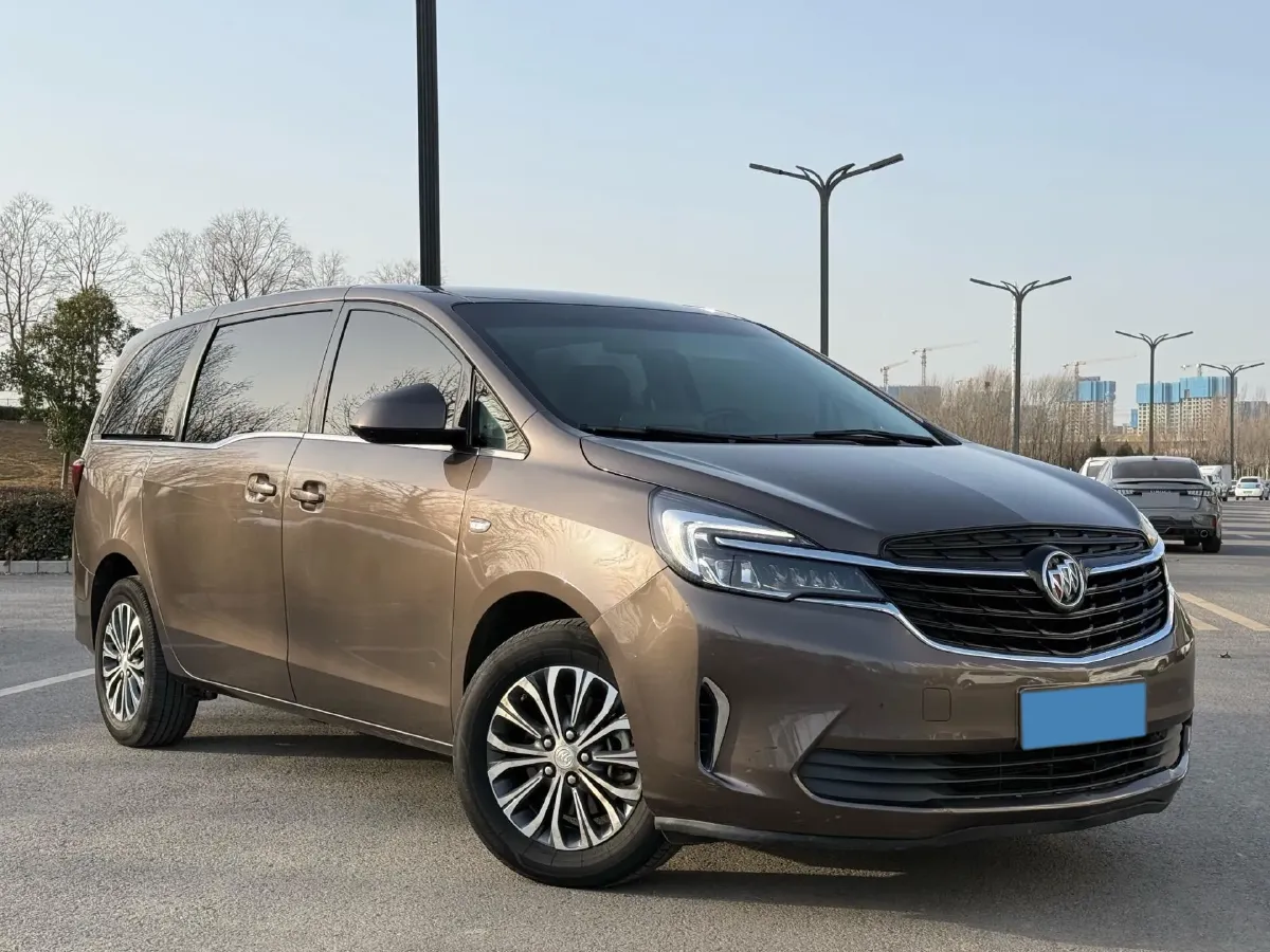 2022 Buick GL8 2.0T 237HP L4 9AT,autocango,china used car exporter,china ev exporter,chinese used car exporter,chinese used ev exporter