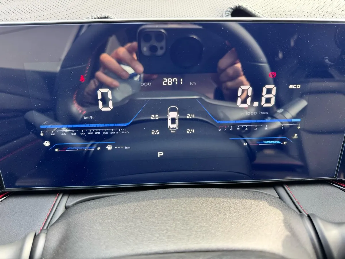 2025 ChangAn X5 PLUS 1.5T 188HP L4 7DCT,autocango,china used car exporter,china ev exporter,chinese used car exporter,chinese used ev exporter