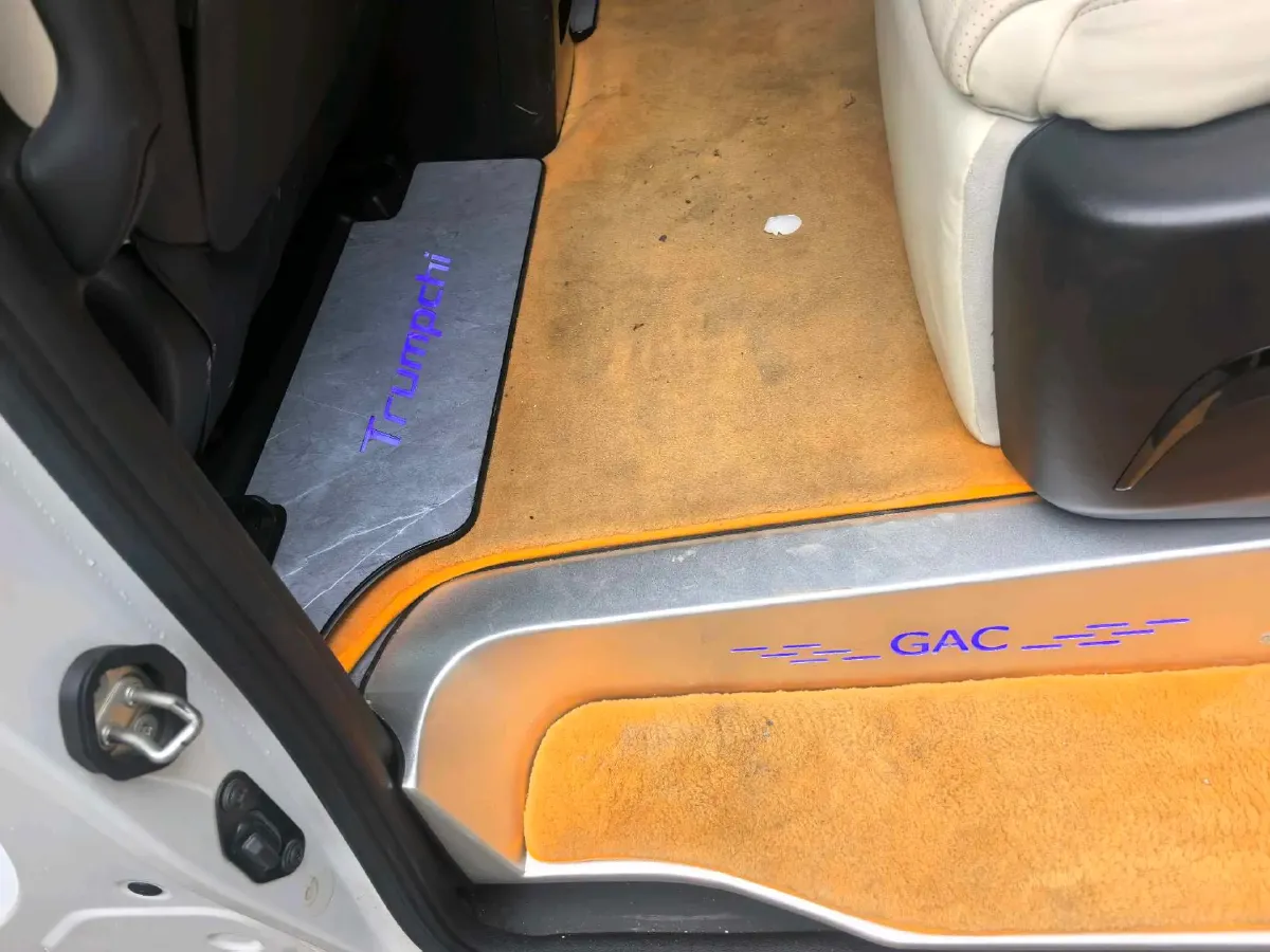 2023 GAC Trumpchi M8 2.0T 190HP L4 E-CVT Hybrid,autocango,china used car exporter,china ev exporter,chinese used car exporter,chinese used ev exporter