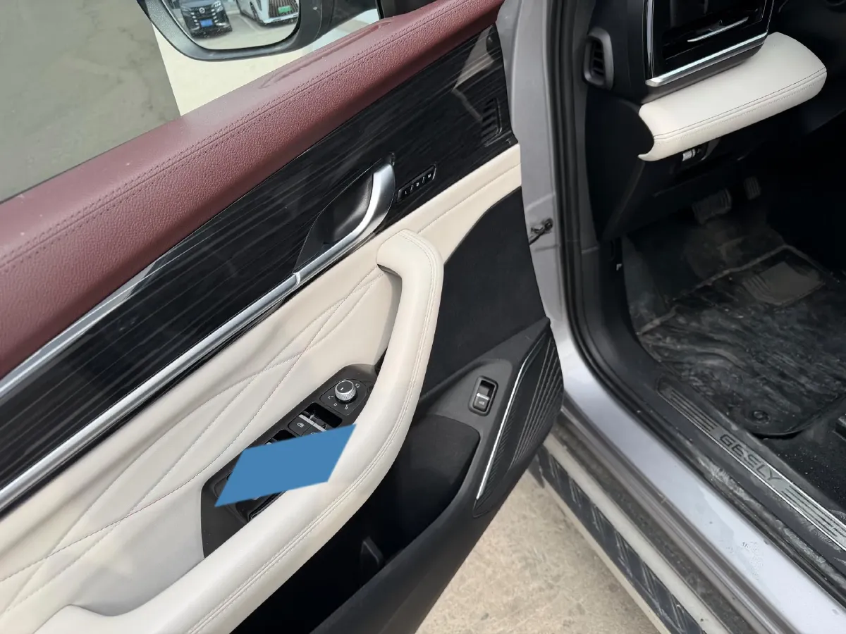 2021 Geely Monjaro 2.0T 218HP L4 7DCT,autocango,china used car exporter,china ev exporter,chinese used car exporter,chinese used ev exporter