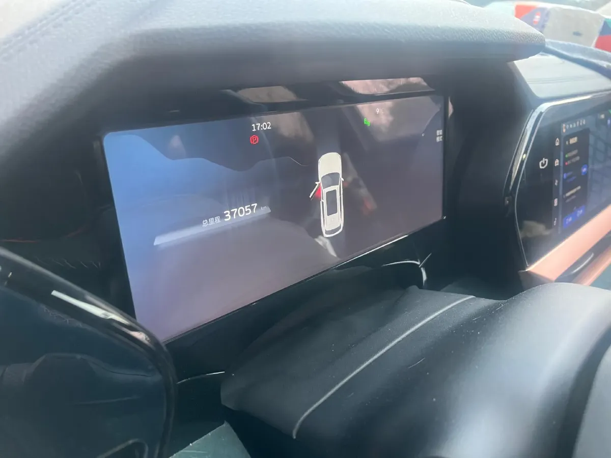 2021 Geely Monjaro 2.0T 238HP L4 8AT,autocango,china used car exporter,china ev exporter,chinese used car exporter,chinese used ev exporter