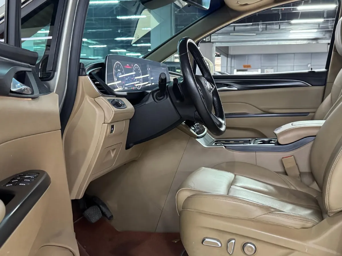 2021 Buick GL8 2.0T 237HP L4 9AT,autocango,china used car exporter,china ev exporter,chinese used car exporter,chinese used ev exporter