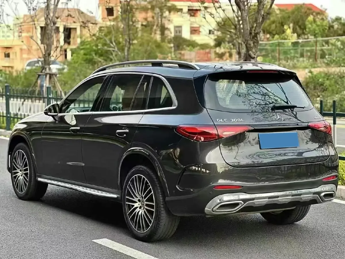 2023 Mercedes-Benz GLC Class 2.0T 258HP L4 9AT,autocango,china used car exporter,china ev exporter,chinese used car exporter,chinese used ev exporter