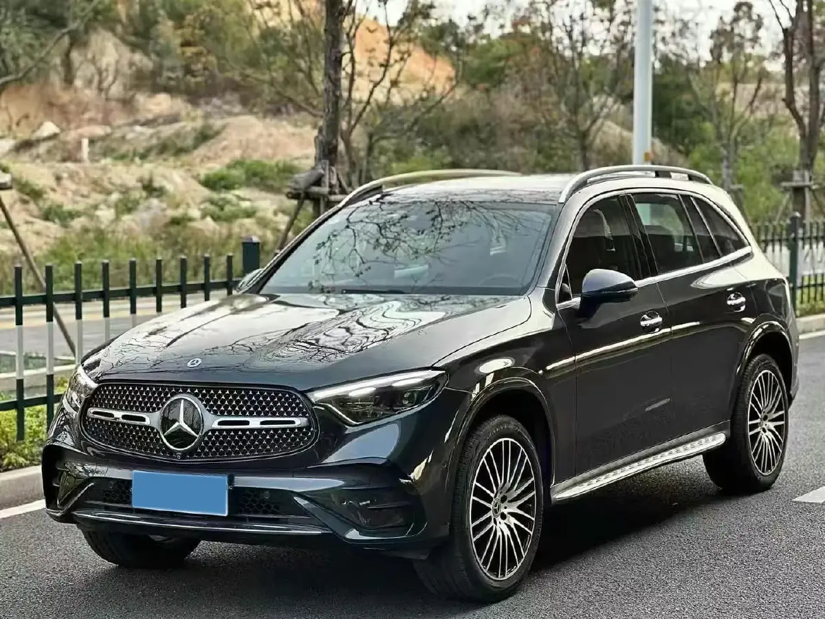 2023 Mercedes-Benz GLC Class 2.0T 258HP L4 9AT