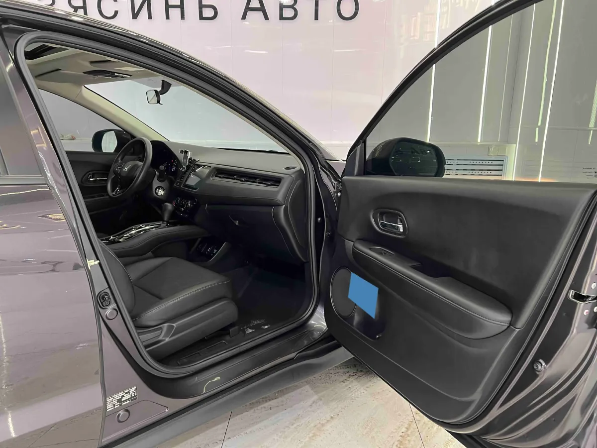 2022 Honda Vezel 1.5L 131HP L4 CVT,autocango,china used car exporter,china ev exporter,chinese used car exporter,chinese used ev exporter