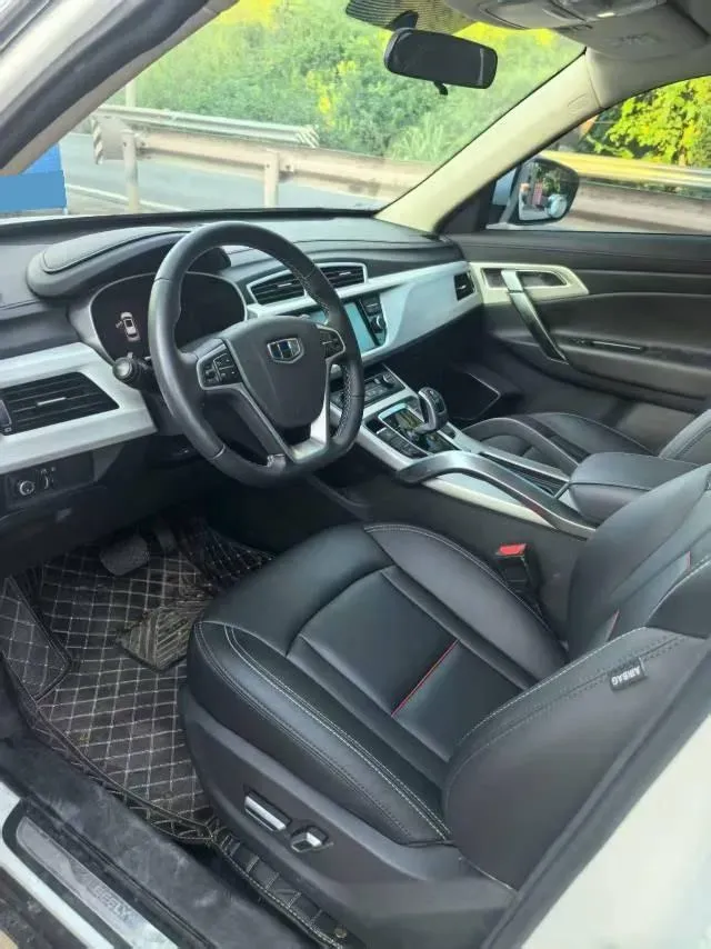 2020 Roewe i6 1.5T 169HP L4 7DCT,autocango,china used car exporter,china ev exporter,chinese used car exporter,chinese used ev exporter