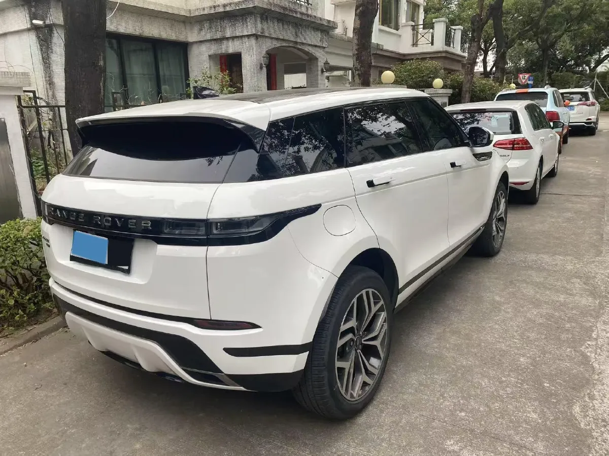 2021 Land Rover Range Rover Evoque 2.0T 200HP L4 9AT,autocango,china used car exporter,china ev exporter,chinese used car exporter,chinese used ev exporter