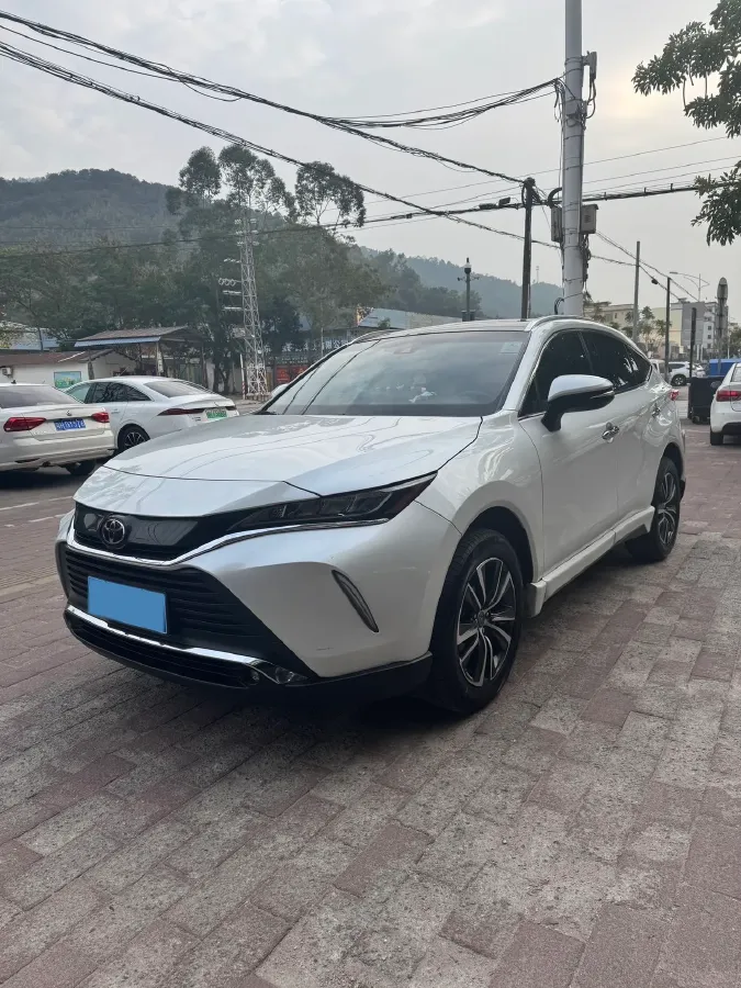 2022 Toyota Harrier 2.0L 171HP L4 CVT,autocango,china used car exporter,china ev exporter,chinese used car exporter,chinese used ev exporter