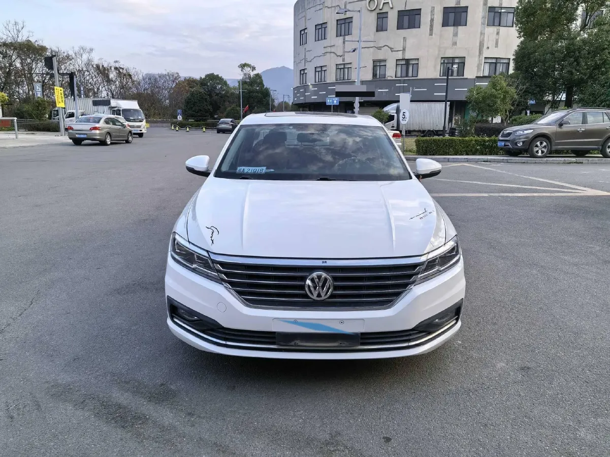 2018 Volkswagen Lavida 1.2T 116HP L4 7DCT,autocango,china used car exporter,china ev exporter,chinese used car exporter,chinese used ev exporter
