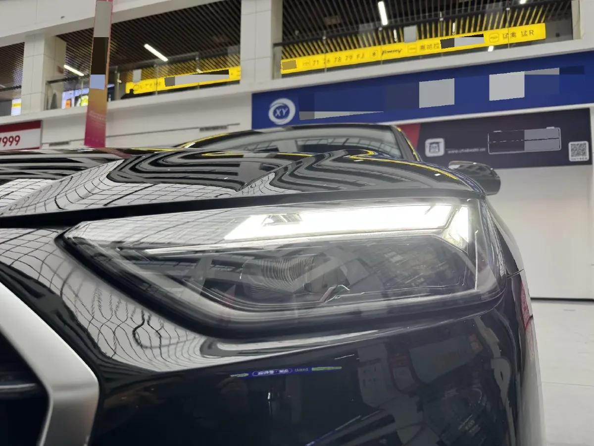 2022 Audi Q5L 2.0T 190HP L4 7DCT,autocango,china used car exporter,china ev exporter,chinese used car exporter,chinese used ev exporter