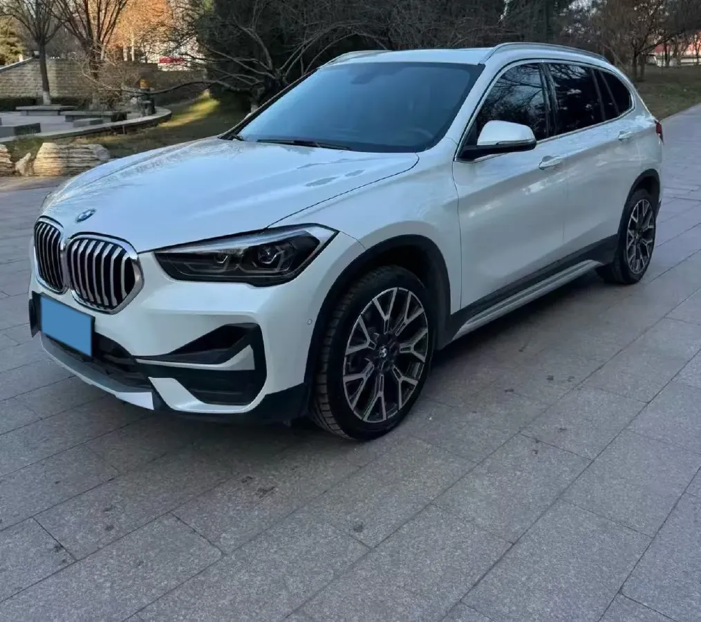 2020 BMW X1 2.0T 192HP L4 8AT,autocango,china used car exporter,china ev exporter,chinese used car exporter,chinese used ev exporter