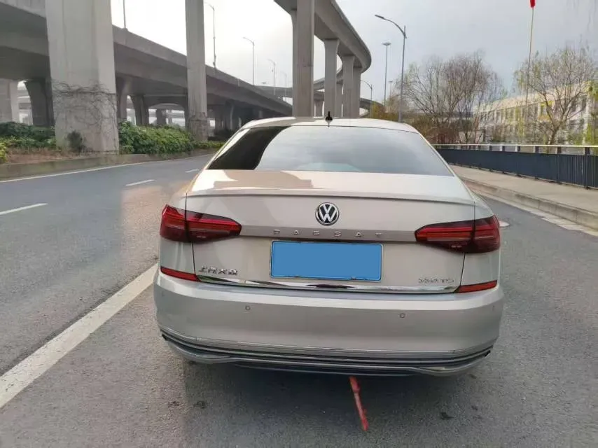 2019 Volvo V40 1.5T 152HP L4 6AT,autocango,china used car exporter,china ev exporter,chinese used car exporter,chinese used ev exporter