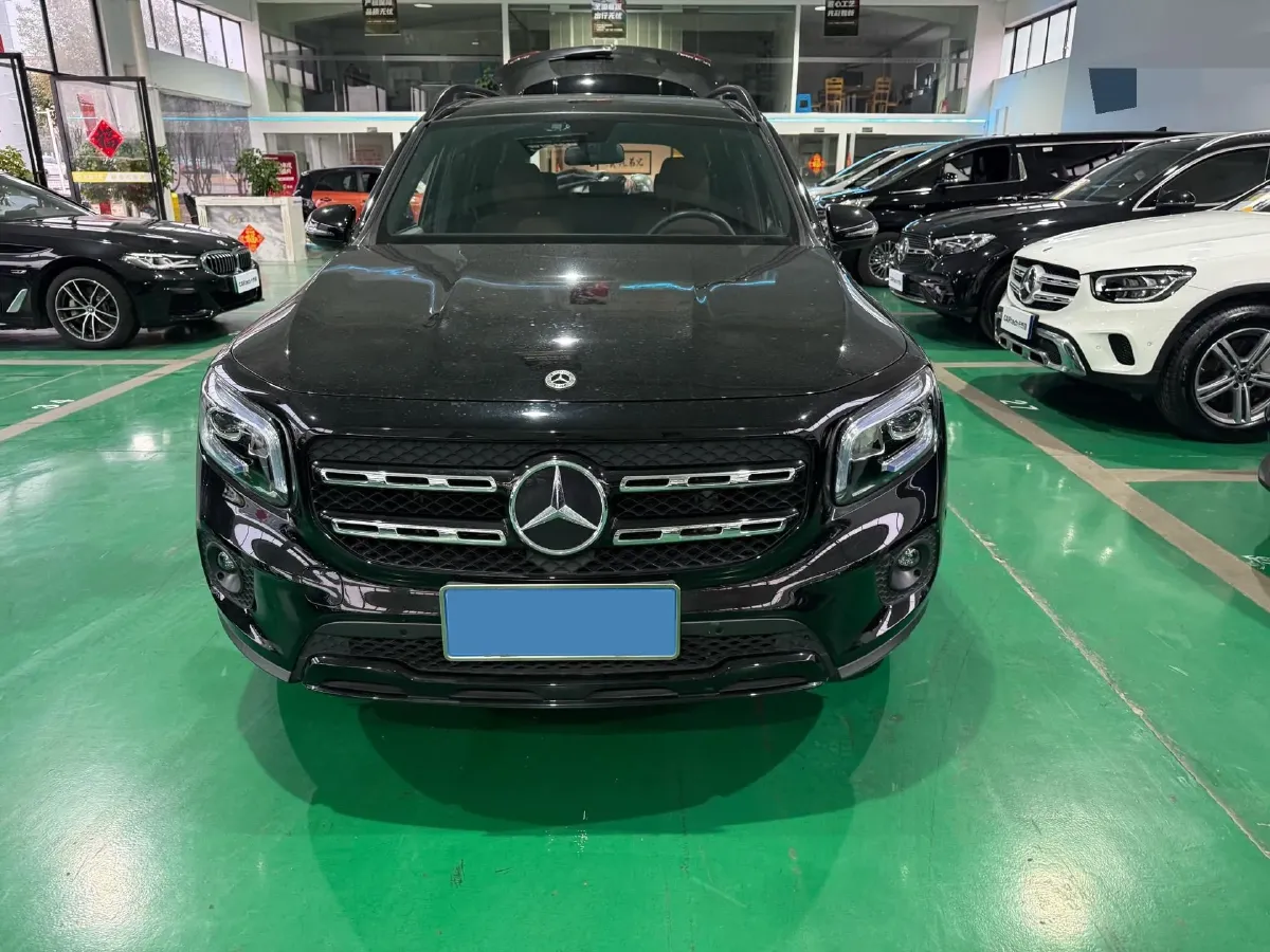 2022 Mercedes-Benz GLB Class 2.0T 190HP L4 8DCT,autocango,china used car exporter,china ev exporter,chinese used car exporter,chinese used ev exporter
