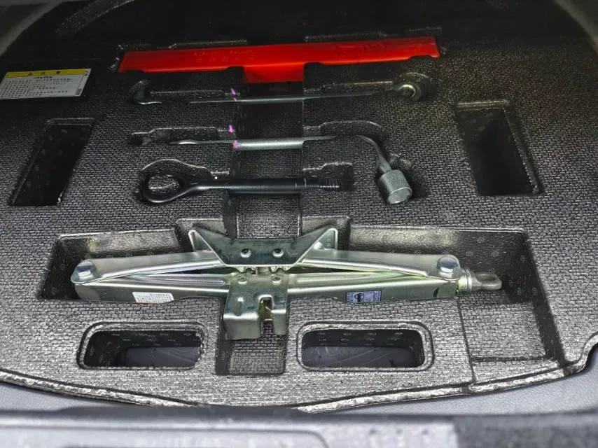 2021 Toyota Camry 2.5L 178HP L4 E-CVT Hybrid,autocango,china used car exporter,china ev exporter,chinese used car exporter,chinese used ev exporter