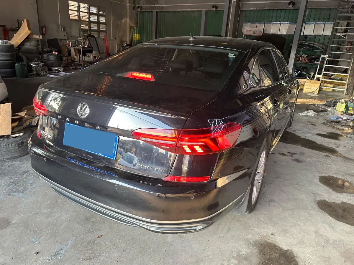 2019 Volkswagen Passat 2.0T 186HP L4 7DCT,autocango,china used car exporter,china ev exporter,chinese used car exporter,chinese used ev exporter