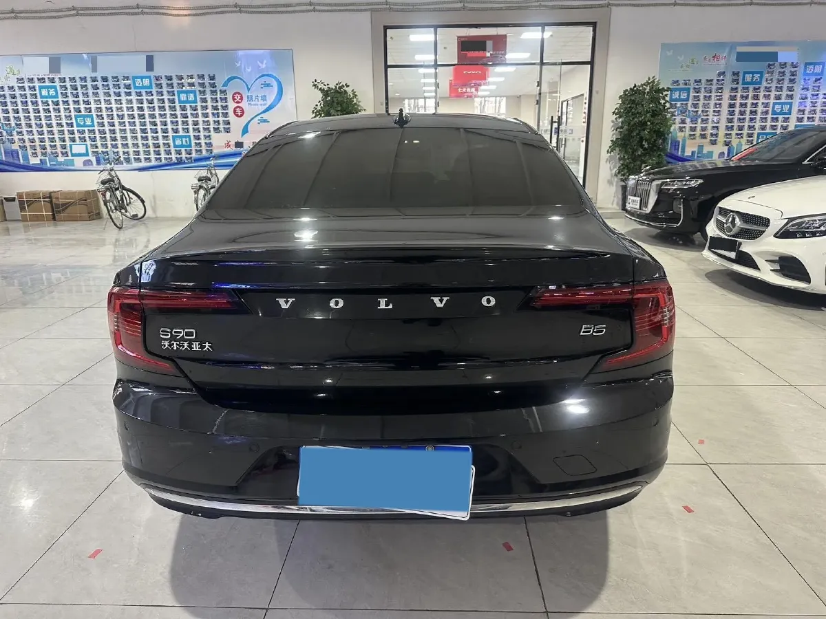 2023 Volvo S90 2.0T 250HP L4 8AT,autocango,china used car exporter,china ev exporter,chinese used car exporter,chinese used ev exporter