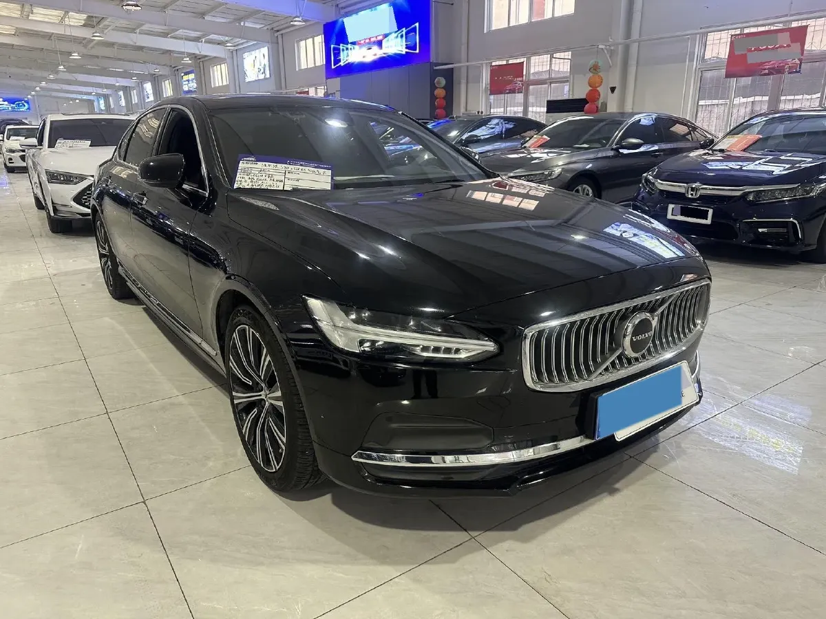 2023 Volvo S90 2.0T 250HP L4 8AT,autocango,china used car exporter,china ev exporter,chinese used car exporter,chinese used ev exporter