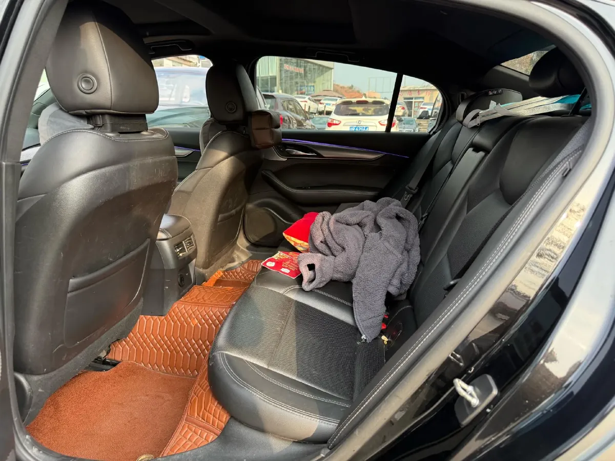 2021 Cadillac CT5 2.0T 237HP L4 10AT,autocango,china used car exporter,china ev exporter,chinese used car exporter,chinese used ev exporter