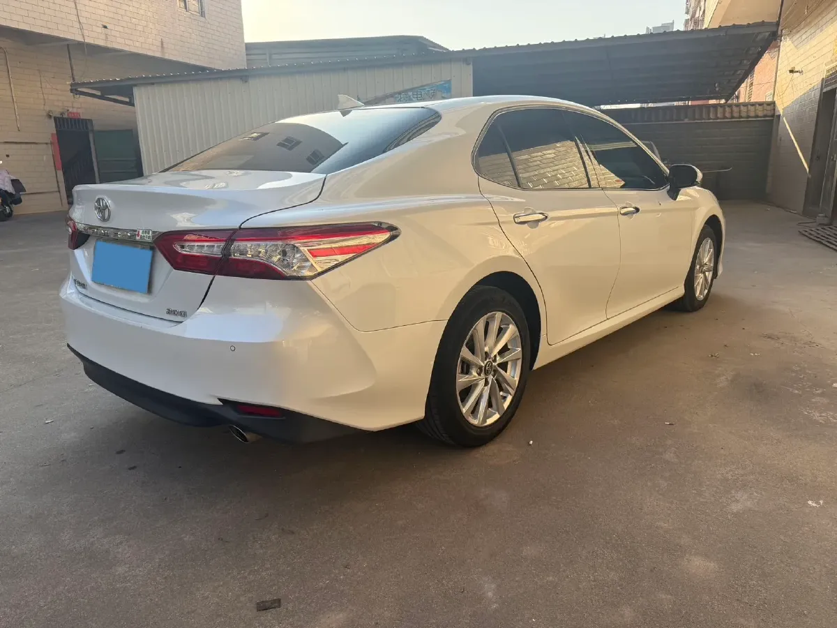 2021 Toyota Camry 2.0L 178HP L4 CVT,autocango,china used car exporter,china ev exporter,chinese used car exporter,chinese used ev exporter
