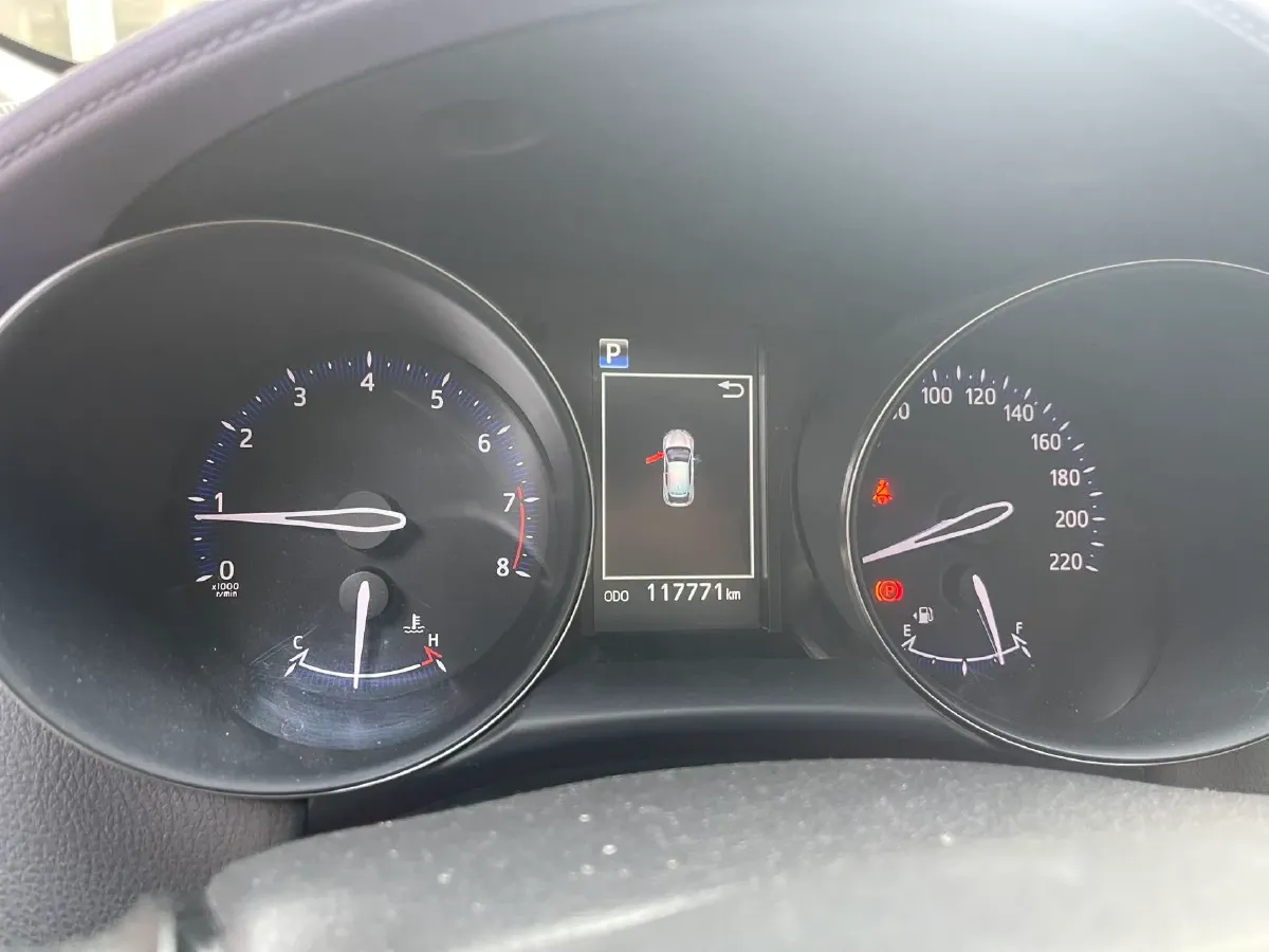 2018 Toyota C-HR 2.0L 171HP L4 CVT,autocango,china used car exporter,china ev exporter,chinese used car exporter,chinese used ev exporter