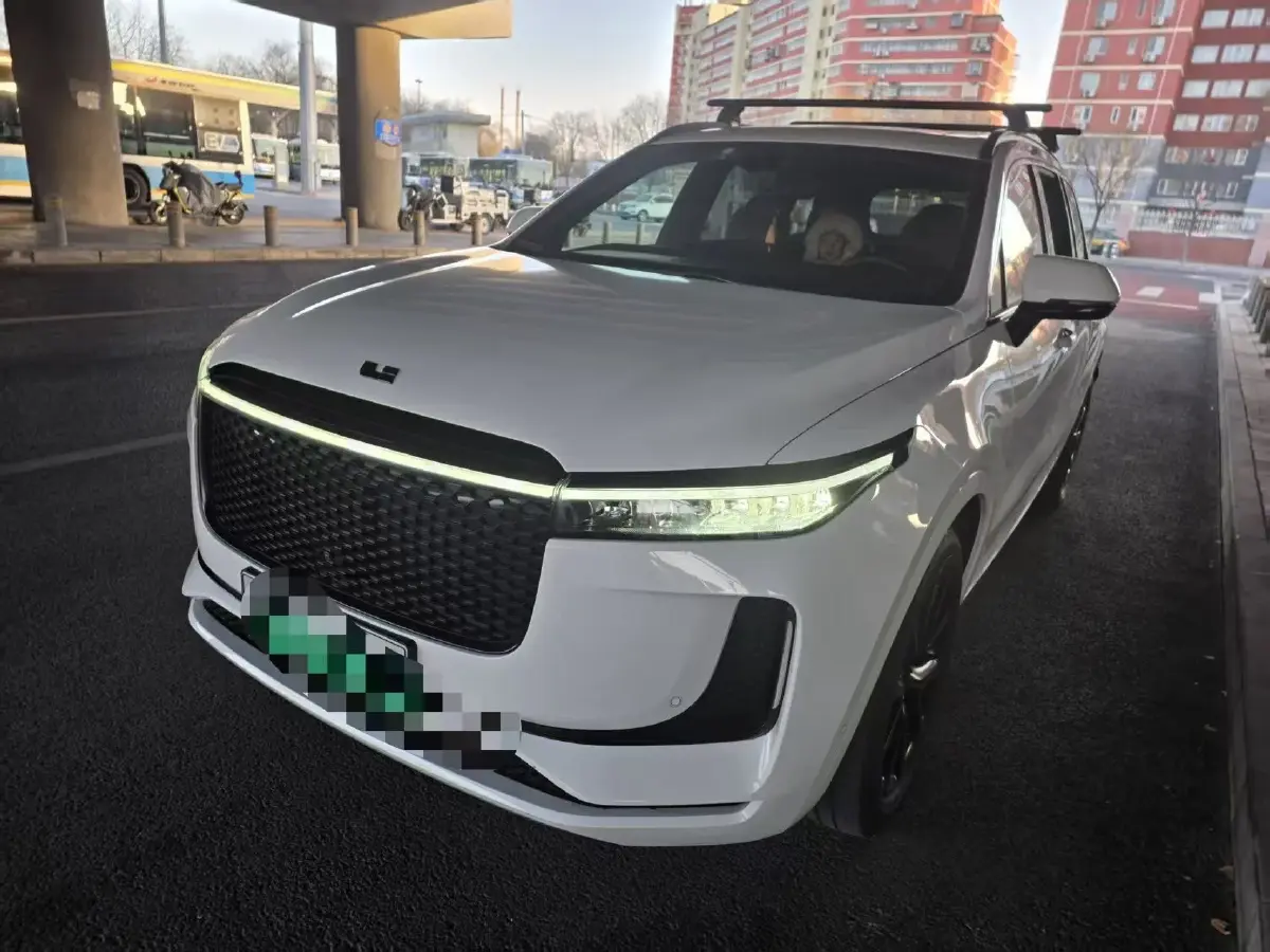 2020 Li ONE Range Extended 131HP REEV 40.5KWH