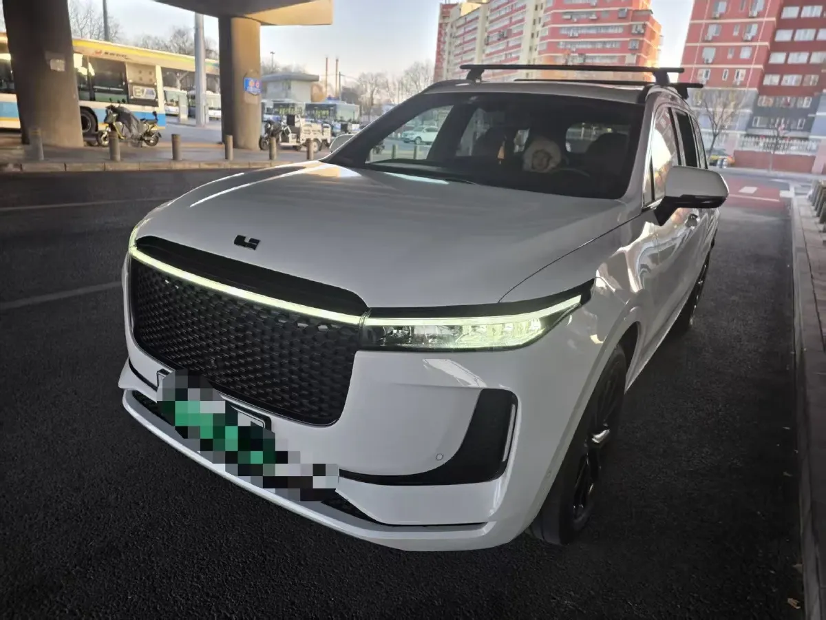2020 Li ONE Range Extended 131HP REEV 40.5KWH,autocango,china used car exporter,china ev exporter,chinese used car exporter,chinese used ev exporter