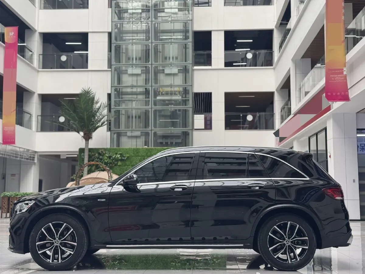 2021 Mercedes-Benz GLC Class 2.0T 197HP L4 9AT,autocango,china used car exporter,china ev exporter,chinese used car exporter,chinese used ev exporter