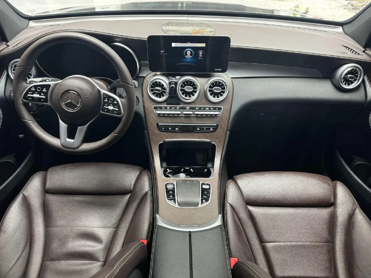 2021 Mercedes-Benz GLC Class 2.0T 197HP L4 9AT,autocango,china used car exporter,china ev exporter,chinese used car exporter,chinese used ev exporter