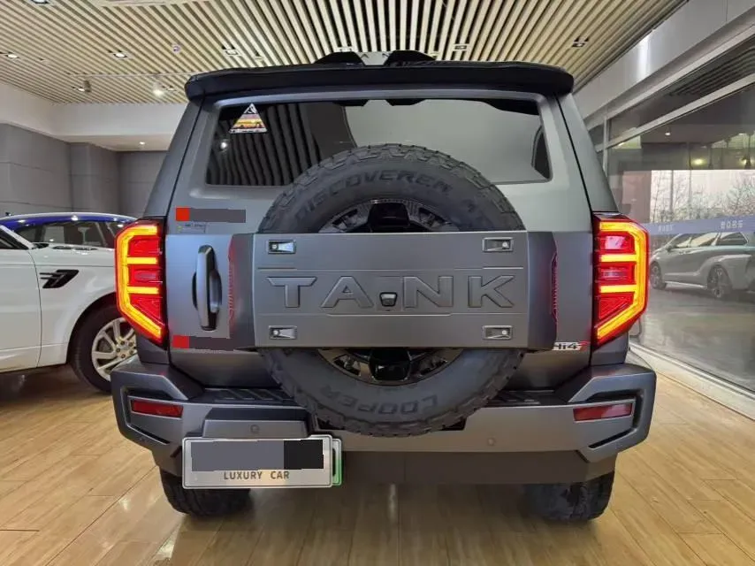 2024 Tank 400 2.0T 252HP L4 9AT PHEV 36.7/37.1KWH,autocango,china used car exporter,china ev exporter,chinese used car exporter,chinese used ev exporter