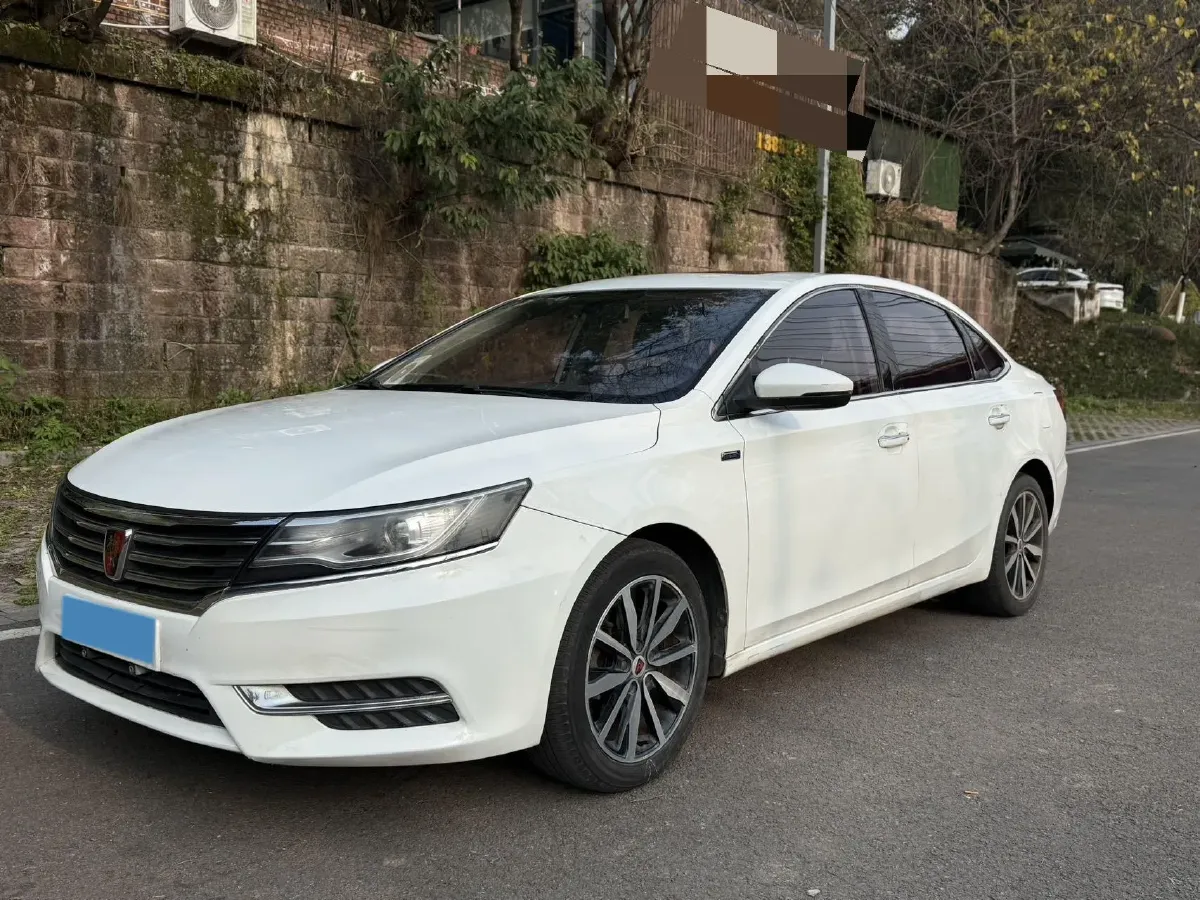 2017 Roewe i6 1.5T 169HP L4 7DCT,autocango,china used car exporter,china ev exporter,chinese used car exporter,chinese used ev exporter