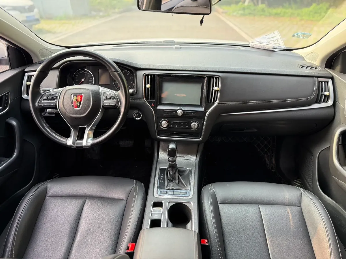 2017 Roewe i6 1.5T 169HP L4 7DCT,autocango,china used car exporter,china ev exporter,chinese used car exporter,chinese used ev exporter