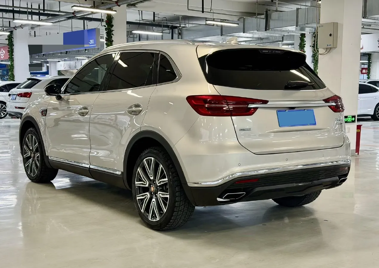 2022 HongQi HS5 2.0T 224HP L4 6AT,autocango,china used car exporter,china ev exporter,chinese used car exporter,chinese used ev exporter