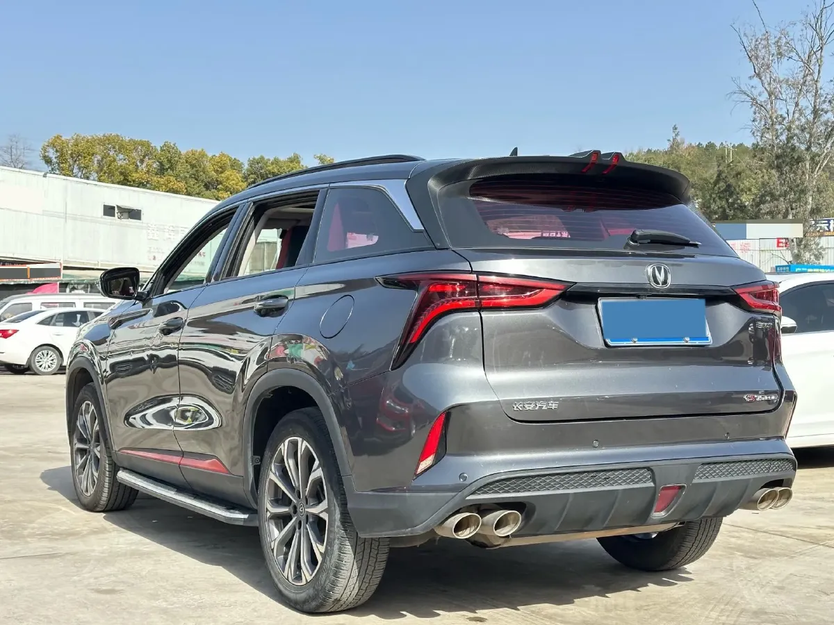 2020 ChangAn CS75 Plus 2.0T 233HP L4 8AT,autocango,china used car exporter,china ev exporter,chinese used car exporter,chinese used ev exporter