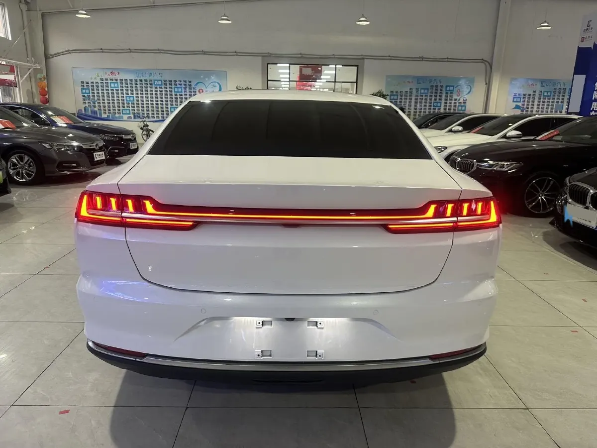 2020 WEY VV7 2.0T 227HP L4 7DCT PHEV,autocango,china used car exporter,china ev exporter,chinese used car exporter,chinese used ev exporter