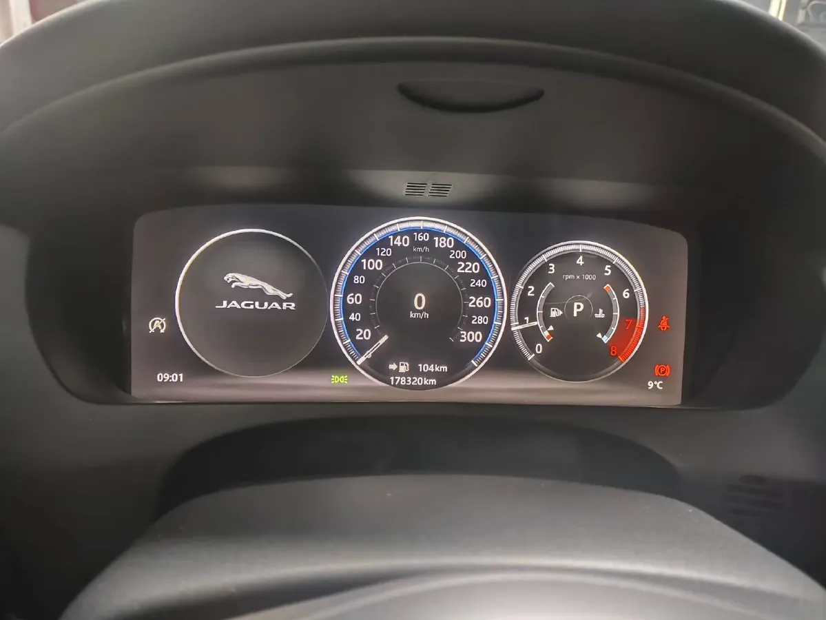 2018 BMW X2 2.0T 192HP L4 7DCT,autocango,china used car exporter,china ev exporter,chinese used car exporter,chinese used ev exporter