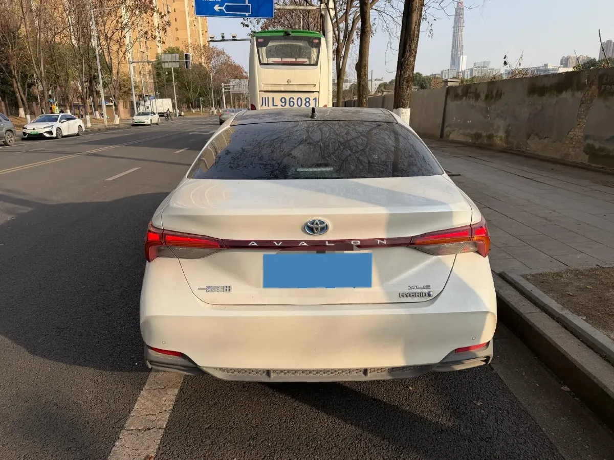 2023 Toyota Avalon 2.5L 178HP L4 E-CVT Hybrid,autocango,china used car exporter,china ev exporter,chinese used car exporter,chinese used ev exporter