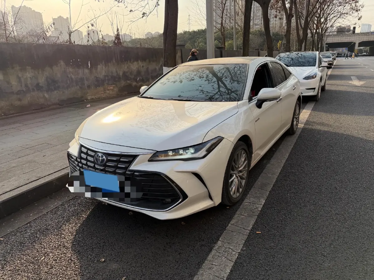 2023 Toyota Avalon 2.5L 178HP L4 E-CVT Hybrid,autocango,china used car exporter,china ev exporter,chinese used car exporter,chinese used ev exporter