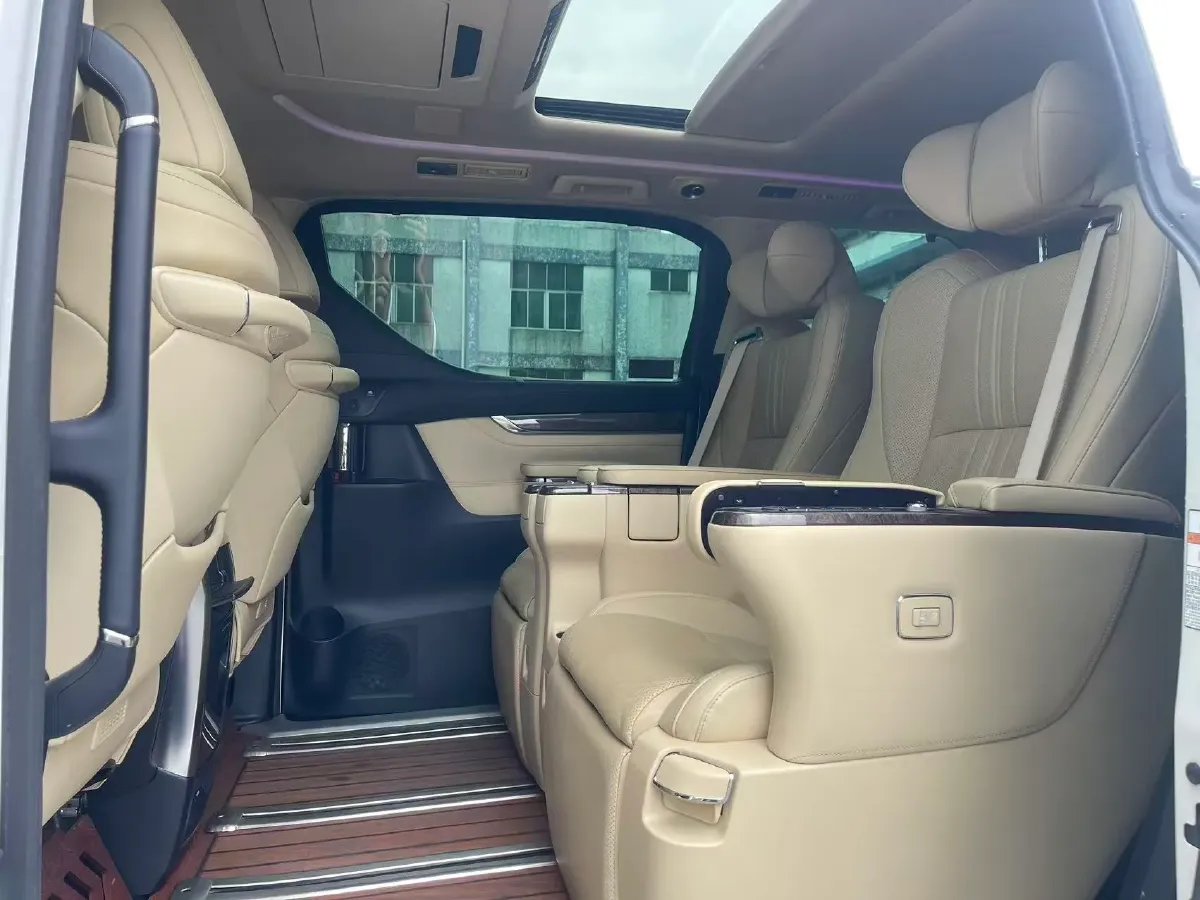 2021 Toyota Alphard 2.5L 117HP L4 E-CVT Hybrid,autocango,china used car exporter,china ev exporter,chinese used car exporter,chinese used ev exporter