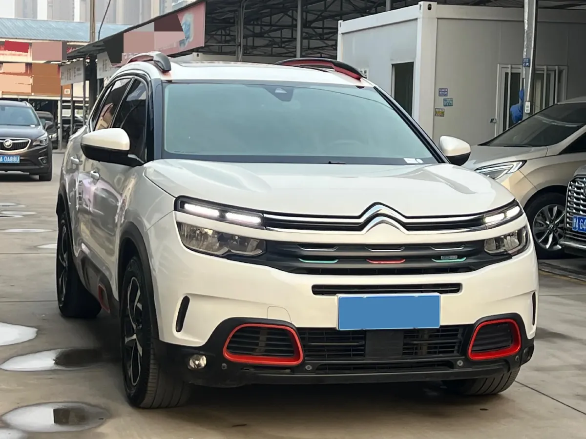 2017 Citroen C5 Aircross 1.6T 167HP L4 6AT,autocango,china used car exporter,china ev exporter,chinese used car exporter,chinese used ev exporter